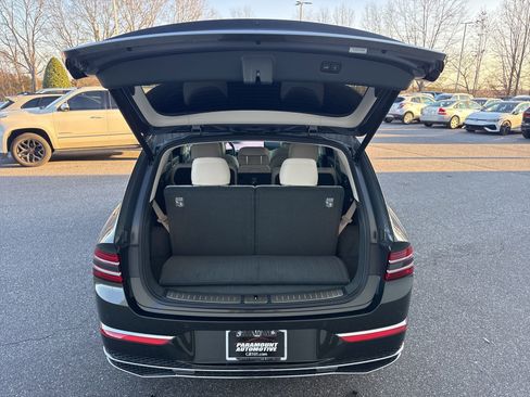 Used 2025 Genesis GV80 3.5T Advanced image 10