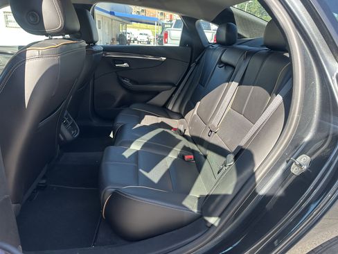 Used 2015 Chevrolet Impala LTZ image 11