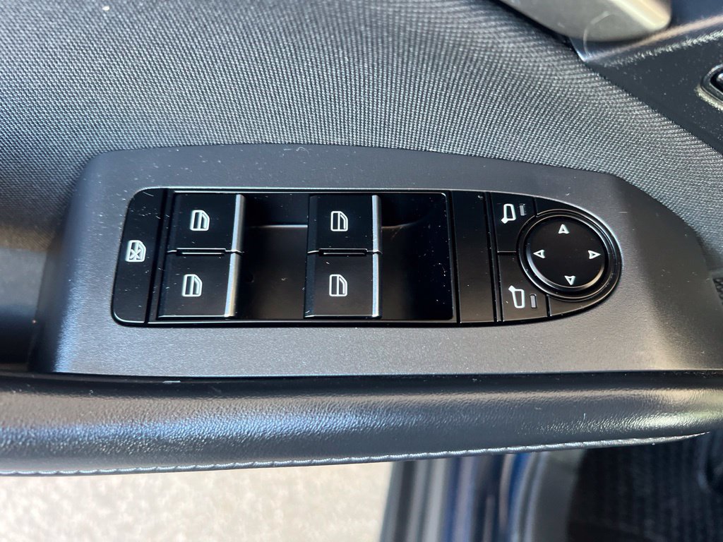 Used 2024 MAZDA CX-30 AWD 2.5 S image 45