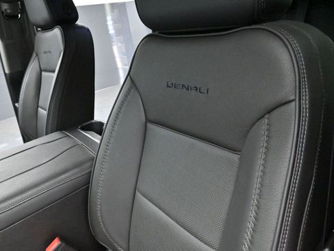 Used 2024 GMC Sierra 1500 Denali w/ Denali Reserve Package RWD image 16