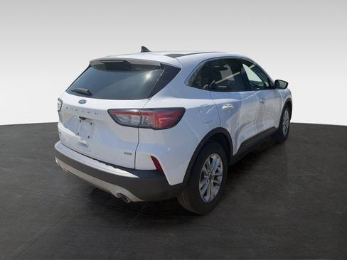 Used 2021 Ford Escape SE FWD image 5