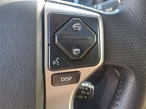 Used 2017 Toyota 4Runner Limited image 22