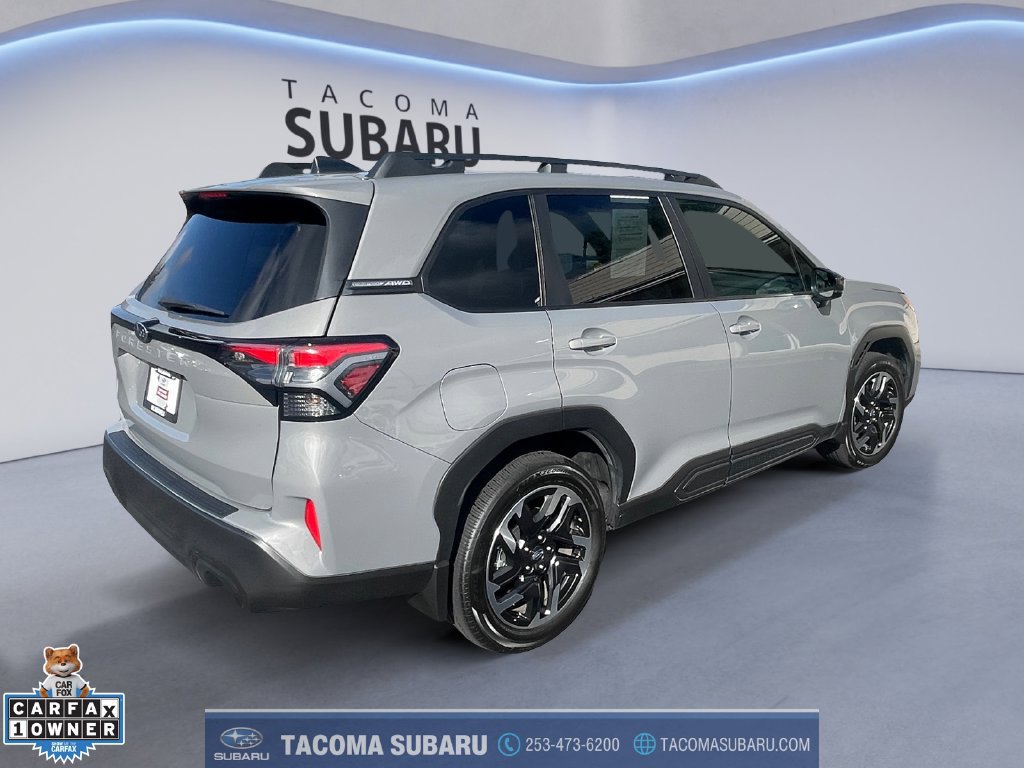 Used 2025 Subaru Forester Limited AWD/4WD image 5