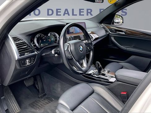 Used 2019 BMW X3 xDrive30i w/ Driving Assistance Package AWD/4WD image 17