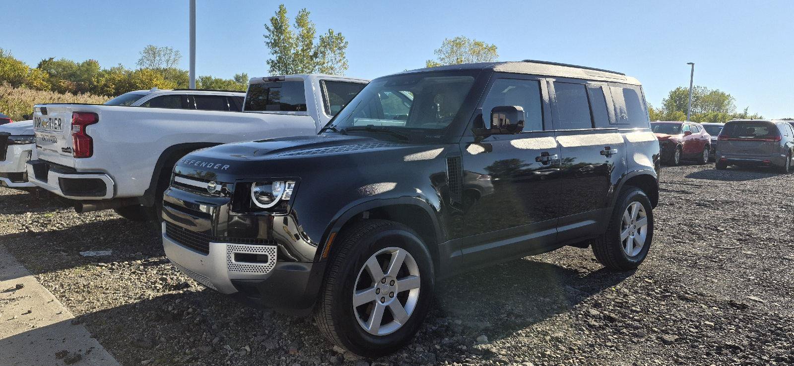 Used 2022 Land Rover Defender 110 S AWD/4WD image 1