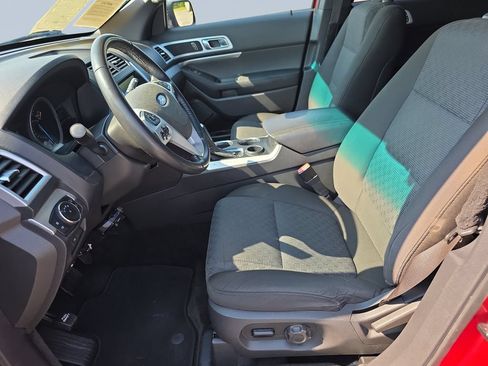 Used 2012 Ford Explorer XLT FWD image 11