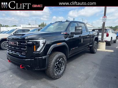 New 2026 GMC Sierra 2500 AT4X w/ LPO, Black Badging Package