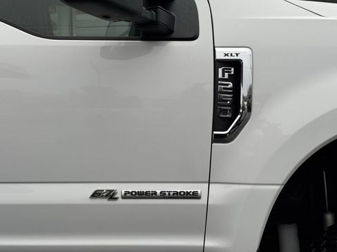 Used 2019 Ford F250 XLT image 9