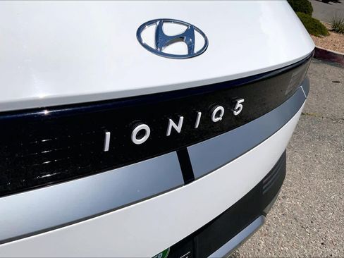 Used 2024 Hyundai Ioniq 5 SEL RWD image 28
