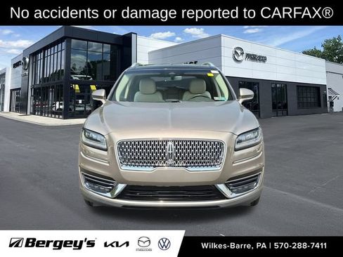 Used 2020 Lincoln Nautilus Reserve AWD/4WD image 2