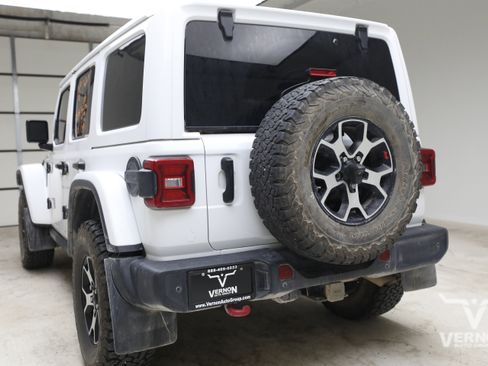 Used 2021 Jeep Wrangler Unlimited Rubicon AWD/4WD image 2