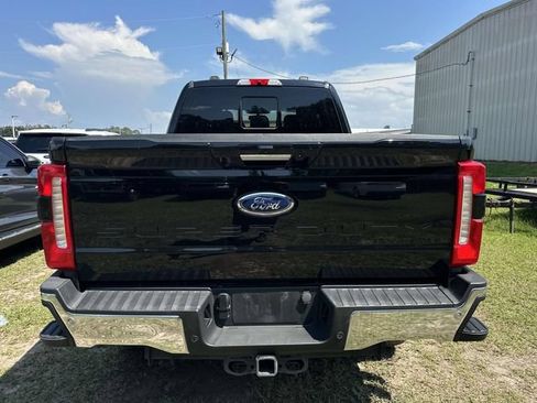Used 2023 Ford F250 Lariat w/ Lariat Ultimate Package AWD/4WD image 15