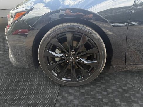 Used 2023 Nissan Maxima SR w/ Sport Mat Group FWD image 14