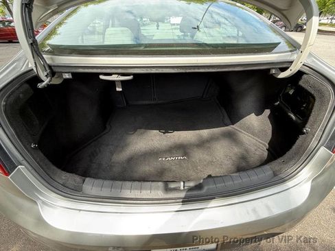 Used 2020 Hyundai Elantra SE w/ Cargo Package (C1) FWD image 22