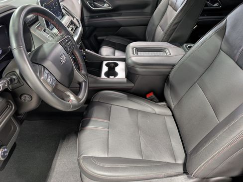 Used 2024 Chevrolet Tahoe RST w/ Luxury Package AWD/4WD image 10