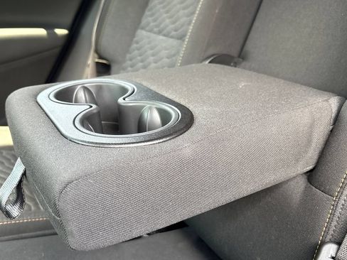 Used 2021 Chevrolet Equinox LT FWD image 21