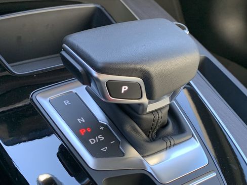 Certified 2024 Audi Q5 2.0T Premium Plus w/ Premium Plus Package image 30