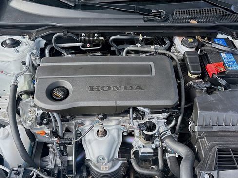 Used 2025 Honda Civic Sport image 27