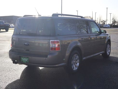 Used 2012 Ford Flex SE image 7