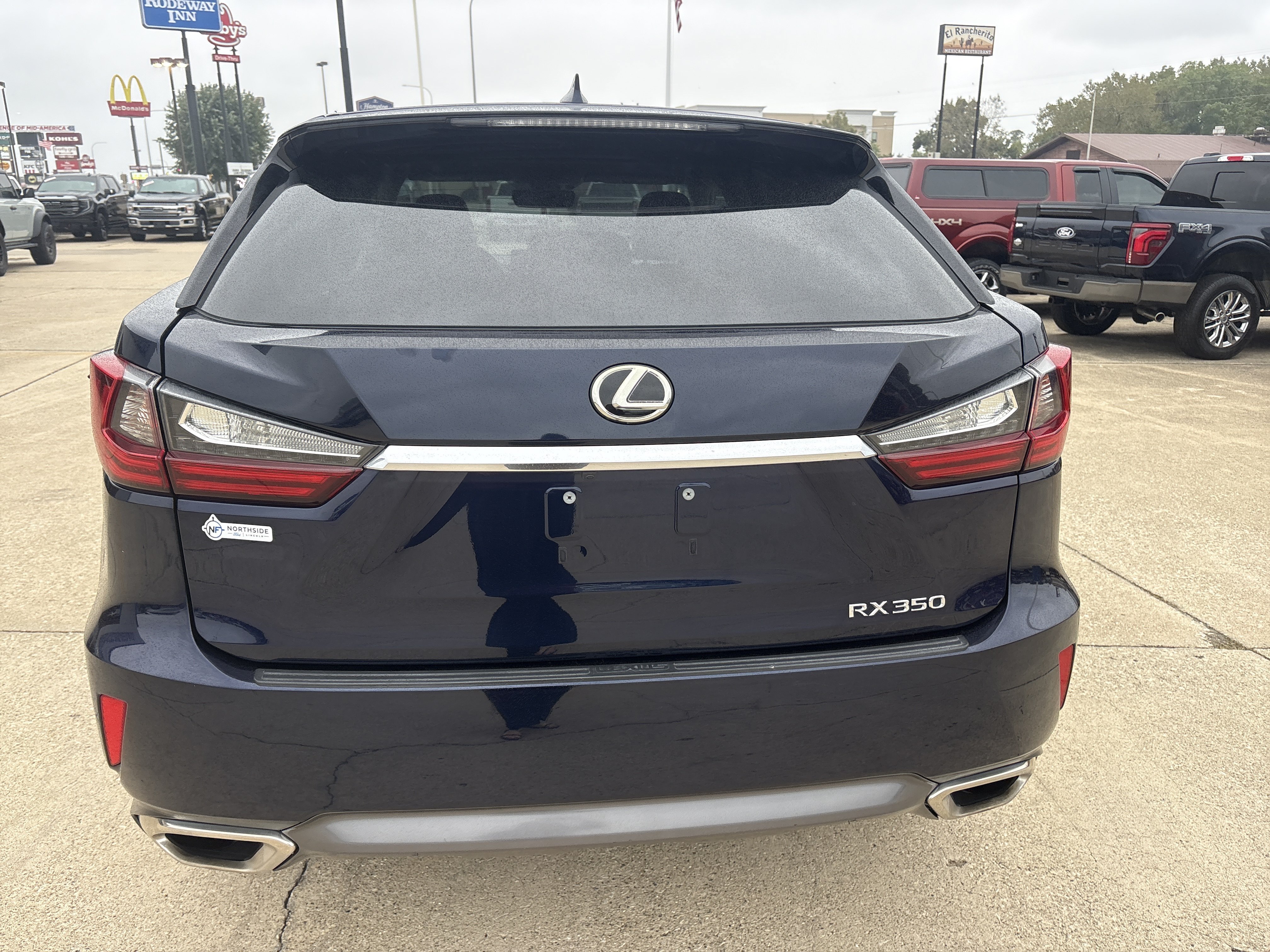 Used 2017 Lexus RX 350 FWD w/ Accessory Package image 4