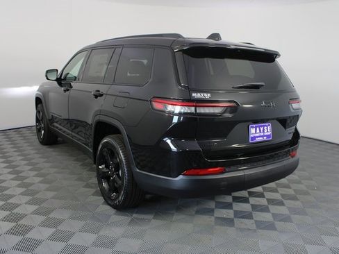 New 2025 Jeep Grand Cherokee L Limited w/ Black Appearance Package image 26