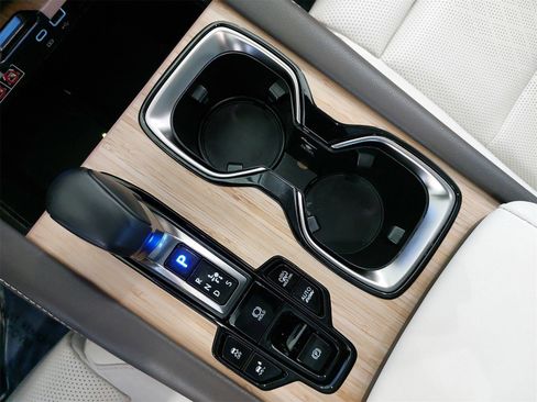 Used 2025 Lexus RX 450h 450h+ Luxury w/ Convenience Package image 26