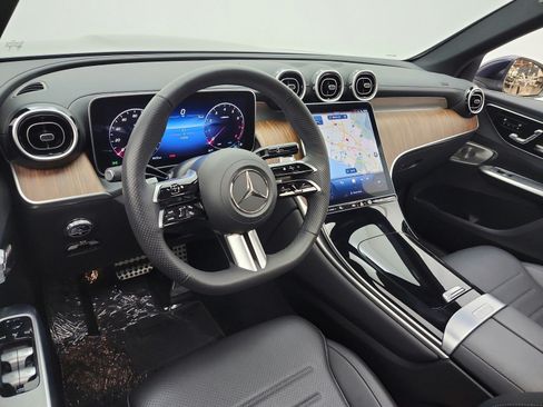 Used 2023 Mercedes-Benz GLC 300 4MATIC image 14