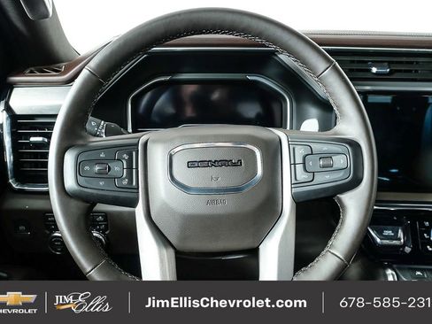 Used 2023 GMC Sierra 1500 Denali w/ Technology Package image 11