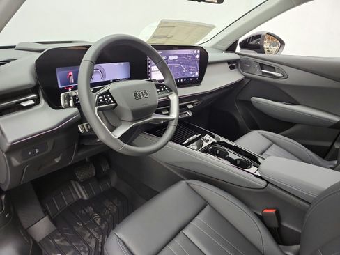 New 2026 Audi Q3 quattro 2.0T AWD/4WD image 10