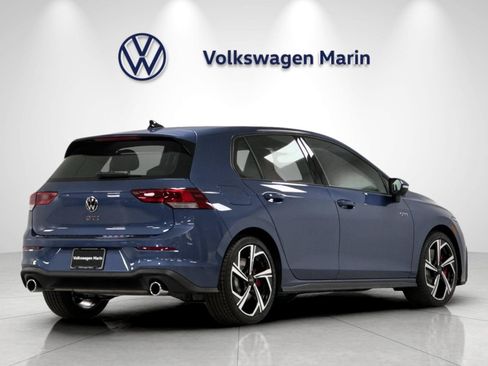 New 2026 Volkswagen Golf SE FWD image 5