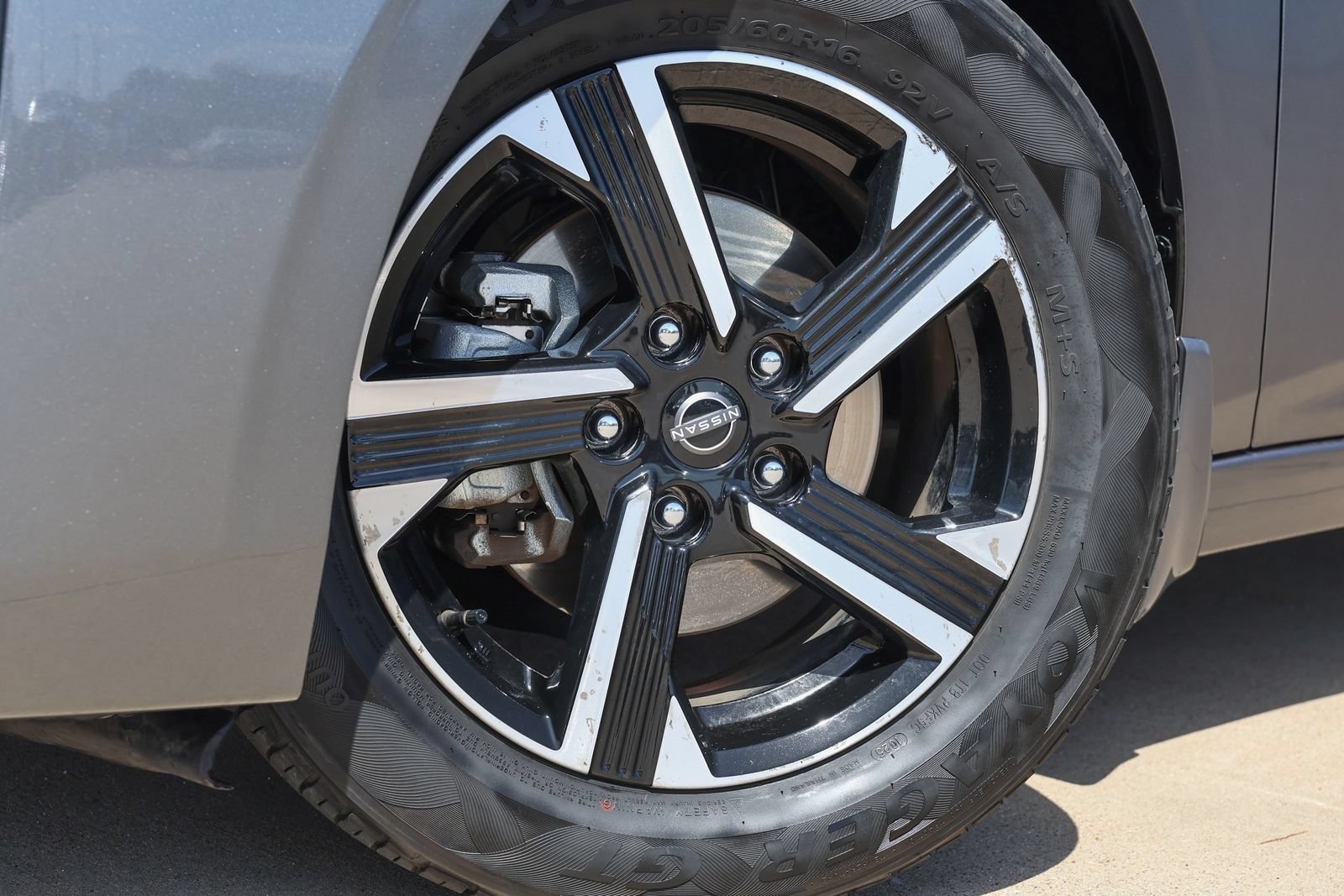 Used 2024 Nissan Sentra SV w/ All-Weather Package FWD image 12