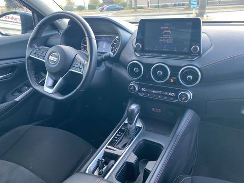 Used 2020 Nissan Sentra SR image 9