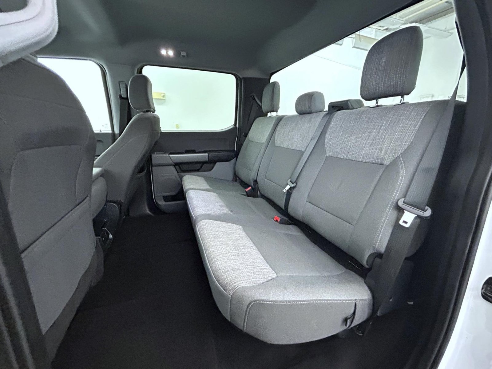 Used 2025 Ford F250 XLT AWD/4WD image 19