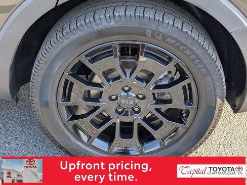 Used 2021 Kia Telluride EX w/ EX Premium Package image 27