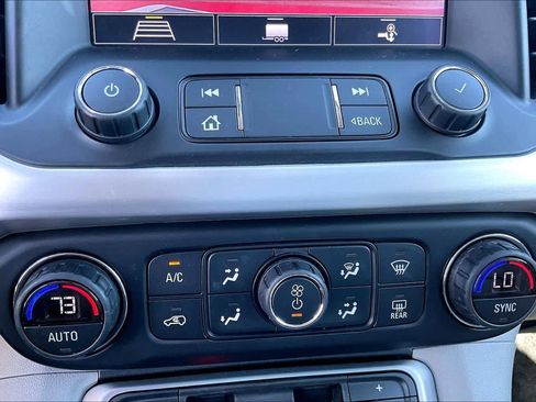 Used 2020 GMC Acadia SLT w/ Trailering Package image 30