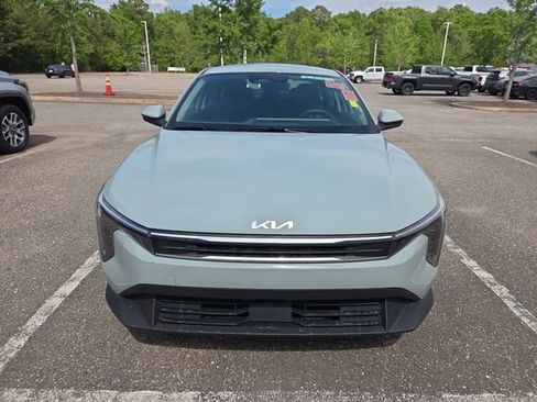Used 2025 Kia K4 LXS image 8