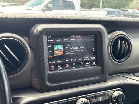 Used 2020 Jeep Gladiator Sport w/ Quick Order Package 24S AWD/4WD image 21