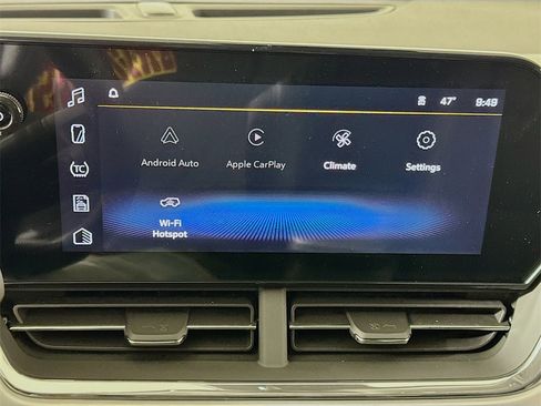 New 2026 Chevrolet Trax LT w/ Driver Confidence Package image 7