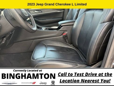 Used 2023 Jeep Grand Cherokee L Limited AWD/4WD image 8