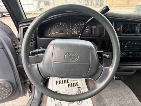 Used 1996 Toyota Tacoma image 18