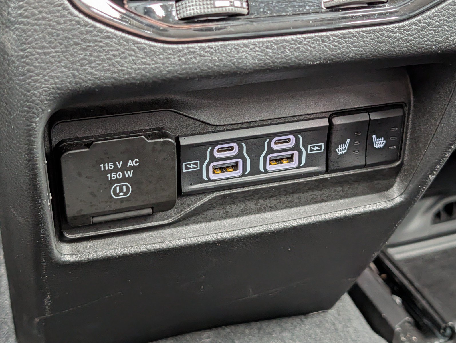 Used 2023 Jeep Grand Cherokee Limited w/ Black Appearance Package AWD/4WD image 19