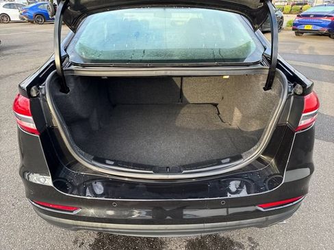Used 2019 Ford Fusion SEL FWD image 21