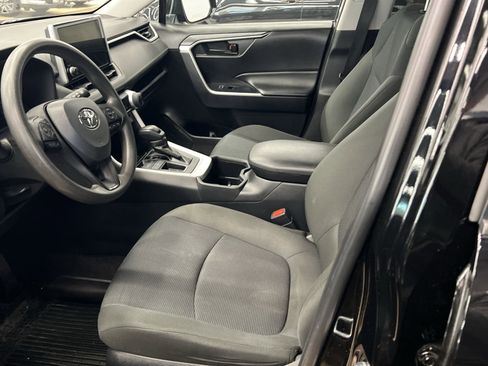 Used 2024 Toyota RAV4 LE image 11