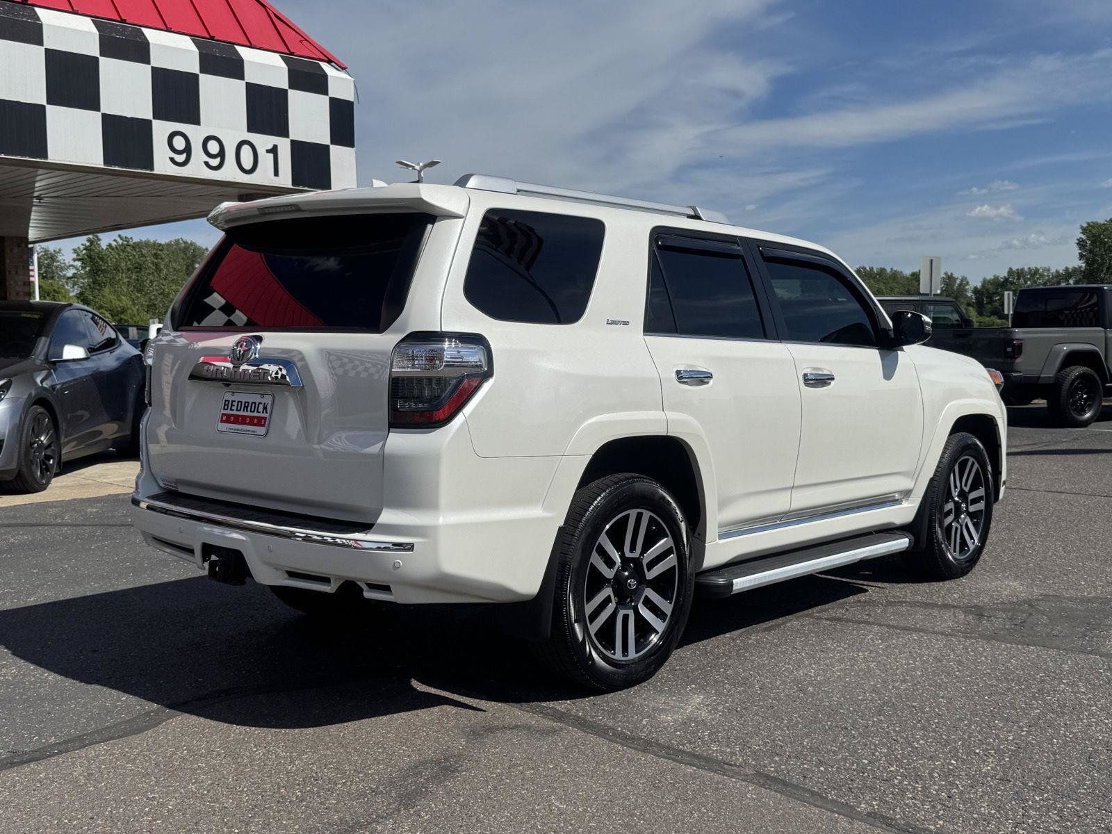 Used 2021 Toyota 4Runner Limited AWD/4WD image 7