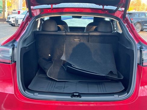 Used 2023 Tesla Model Y Long Range image 14