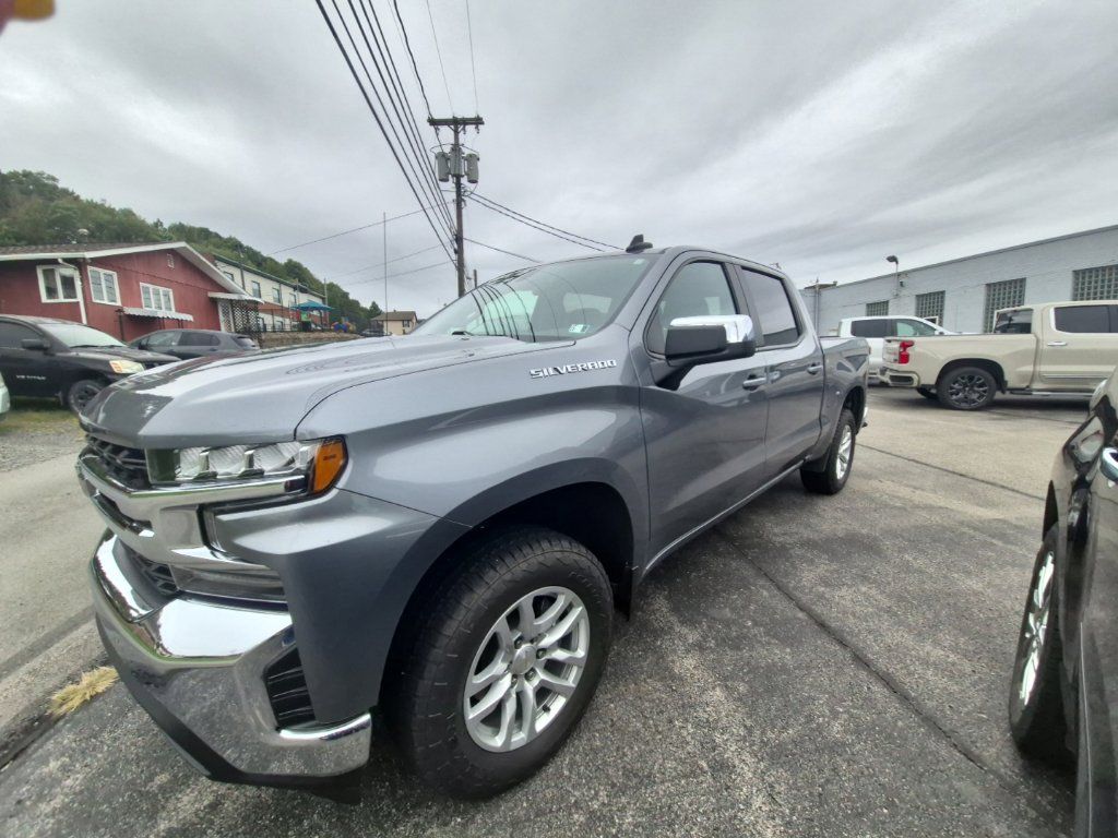 Used 2021 Chevrolet Silverado 1500 LT AWD/4WD image 4