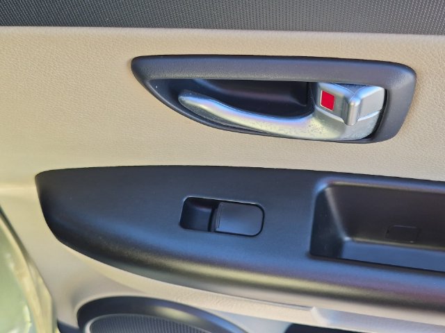 Used 2012 Kia Soul ! FWD image 33