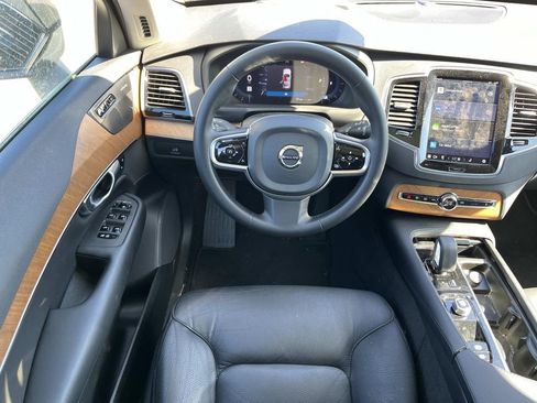 Used 2023 Volvo XC90 B6 Plus w/ Protection Package Premier image 15