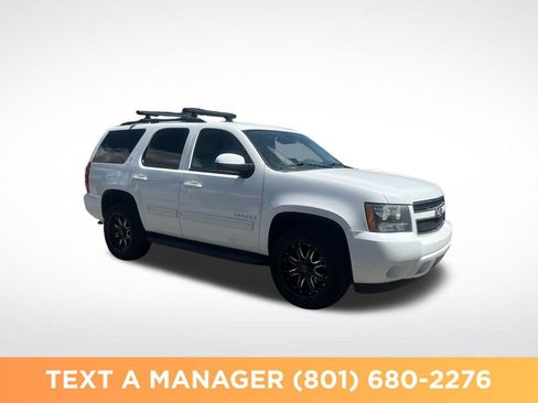 Used 2009 Chevrolet Tahoe LT w/ Luxury Package AWD/4WD image 7