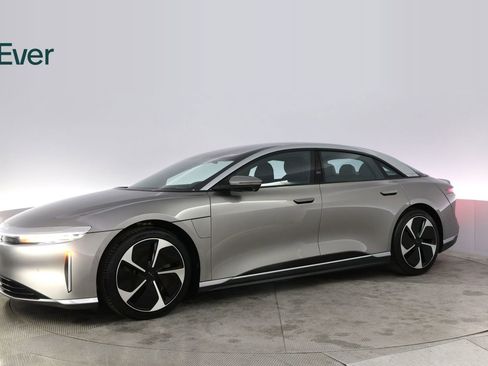 Used 2023 Lucid Air Touring image 18